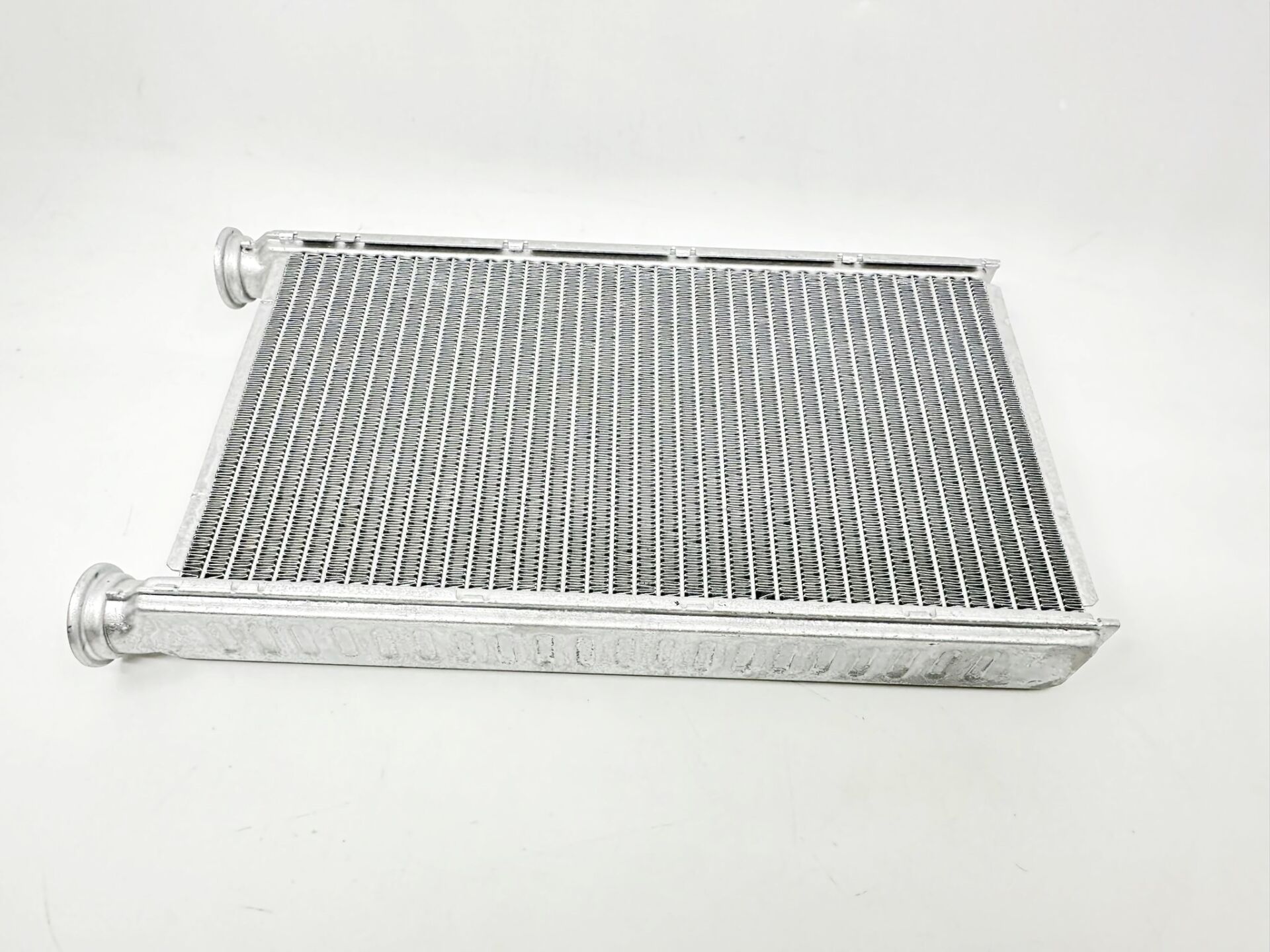 BMW 1-3 SERİSİ KALORİFER RADYATÖRÜ F20 F30 F32.N13 YAN SANAYİ