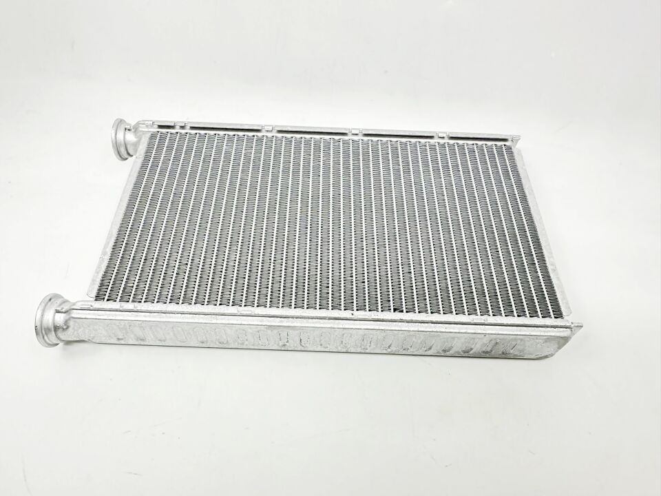 BMW 1-3 SERİSİ KALORİFER RADYATÖRÜ F20 F30 F32.N13 YAN SANAYİ