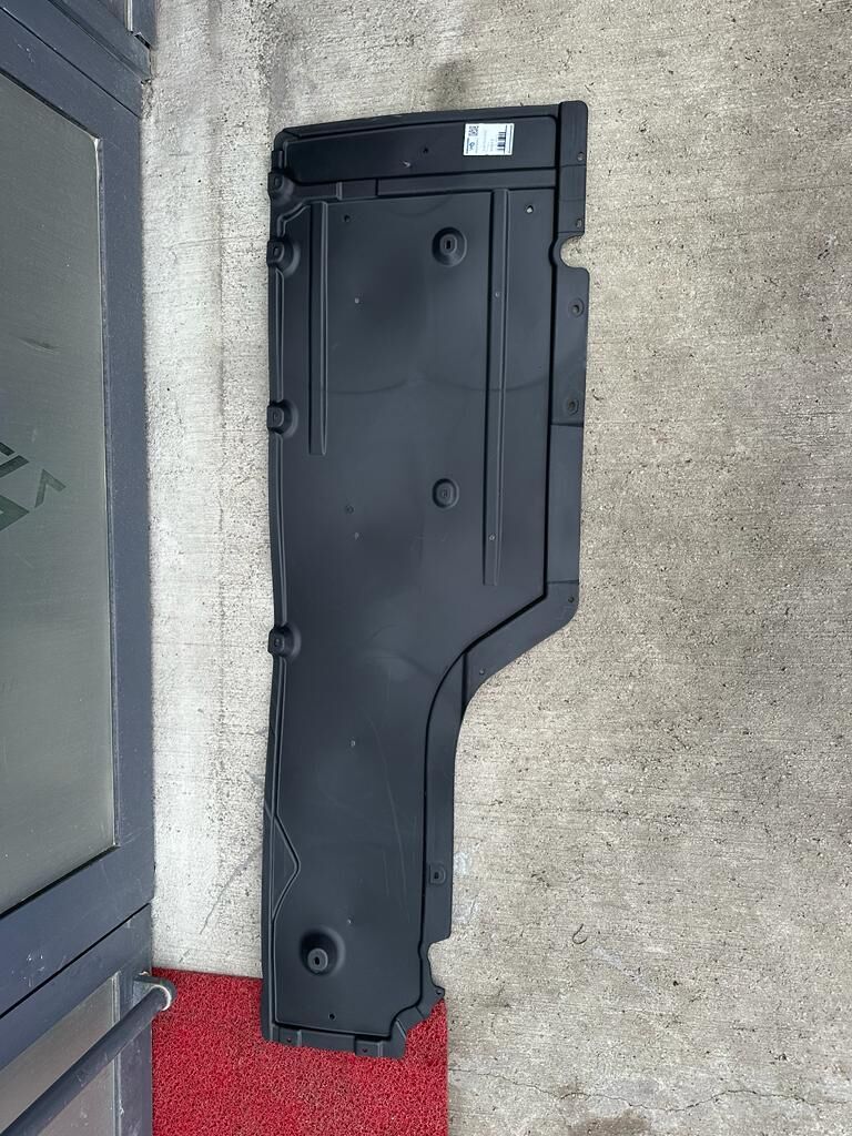 BMW 5 SERİSİ MARŞBİYEL ALT KORUMA KAPLAMASI - R - E60 YAN SANAYİ