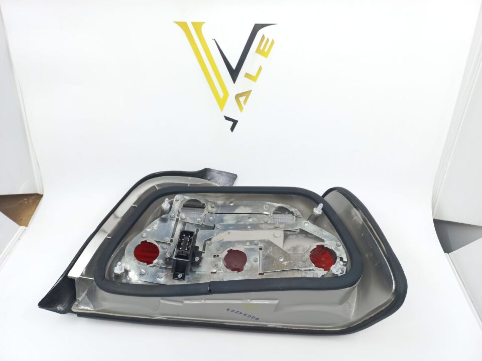 BMW 3 SERİSİ STOP LAMBASI BEYAZ - L - E36/4 DEPO