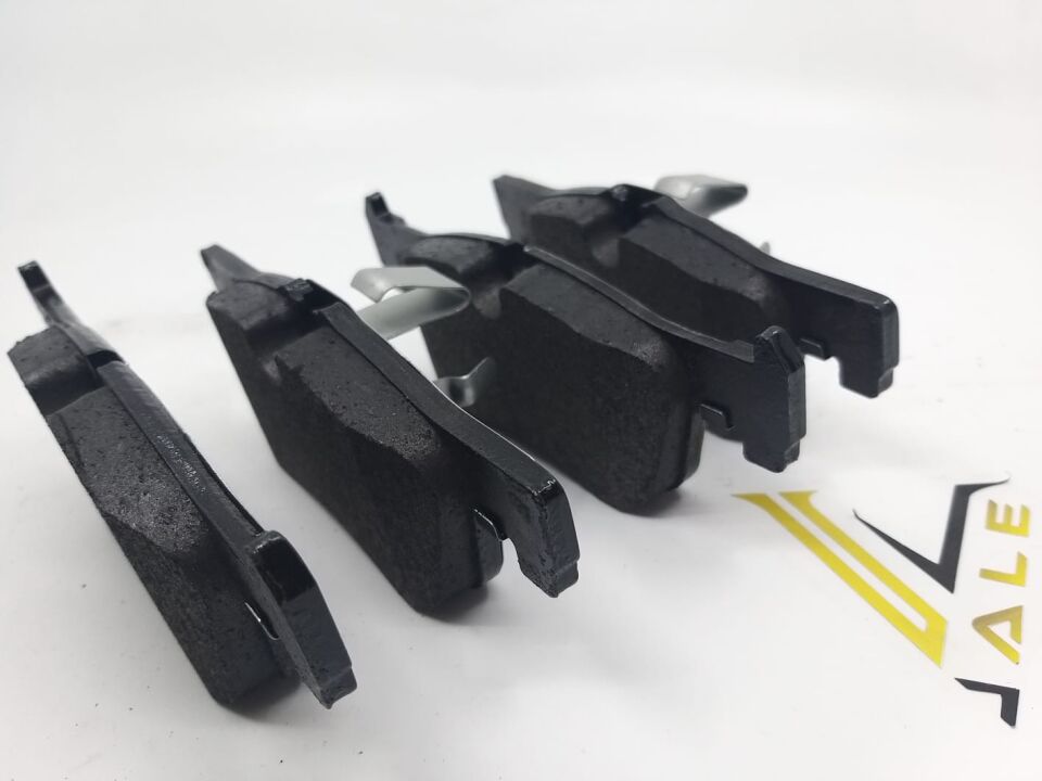 BMW 1 SERİSİ ÖN FREN BALATASI F20 FERODO