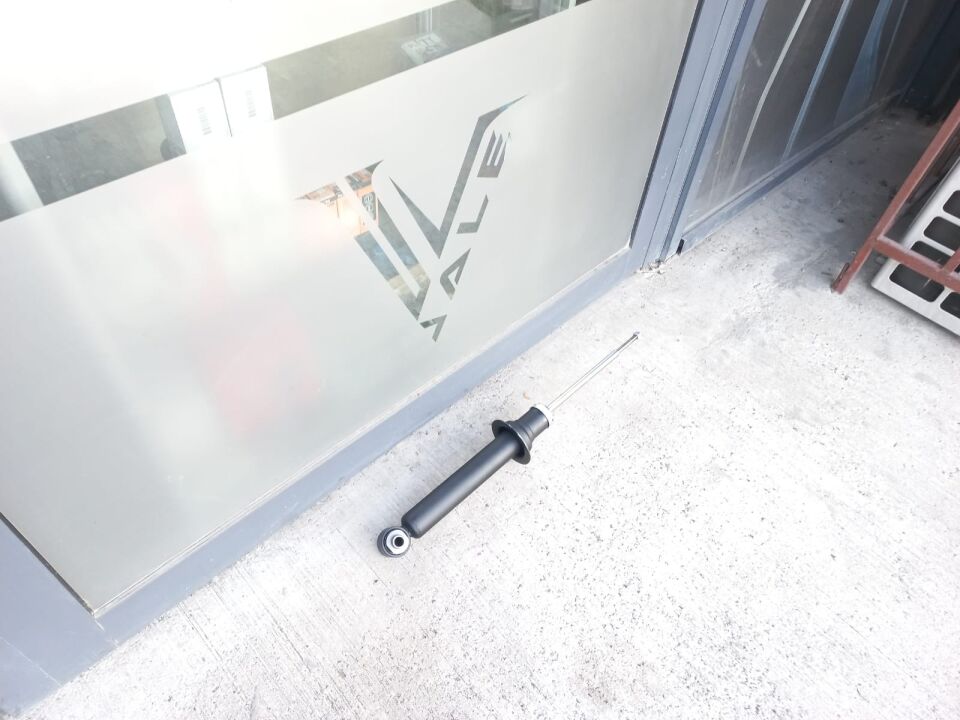 BMW 5 SERİSİ ARKA AMORTİSÖR E39 YAN SANAYİ