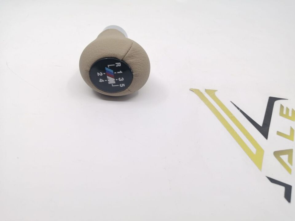 BMW 3-5 SERİSİ DÜZ VİTES TOPUZU - M - IŞIKSIZ - 5 İLERİ - BEJ KREM E30.E36.E46.E34 YAN SANAYİ