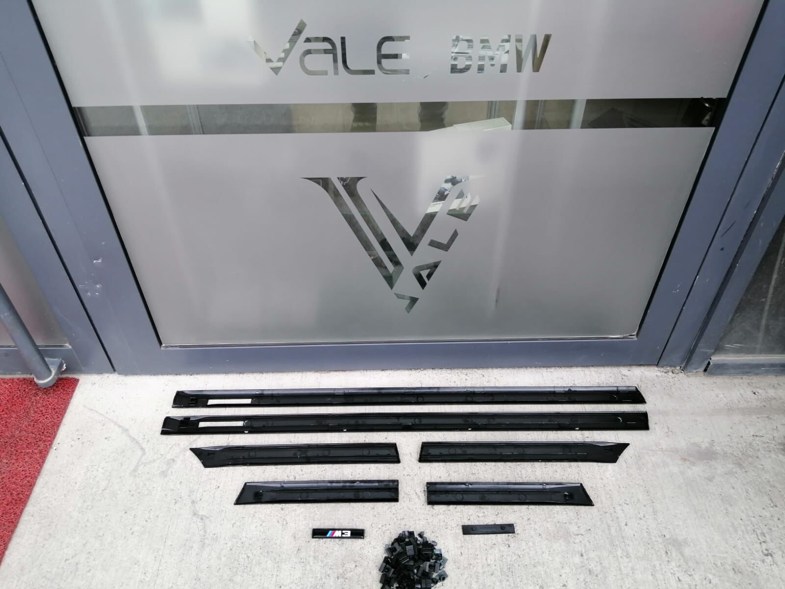 BMW 3 SERİSİ KAPI ÇITASI TAKIM - M -SET E36/2 YAN SANAYİ