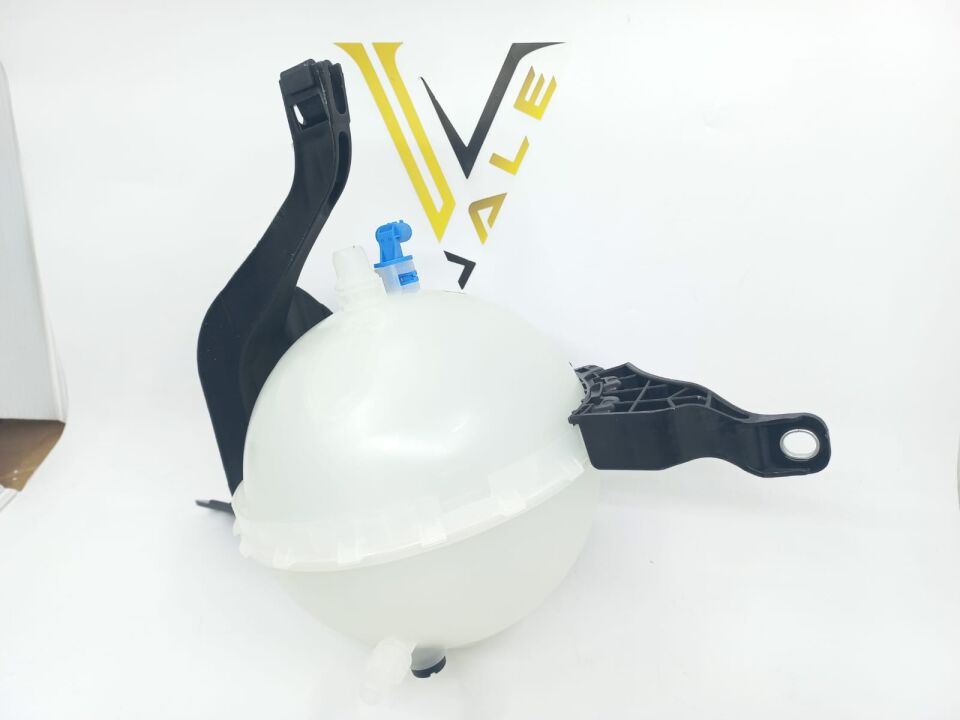 BMW 5 SERİSİ RADYATÖR SU DEPOSU F10.520i YAN SANAYİ