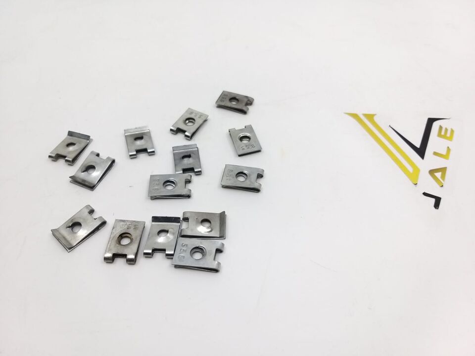 BMW BÜTÜN ARAÇLAR SAC SEGMAN  8 LİK CİVATA KLİPS E30.E36.E46.E90.E60 10 LU YAN SANAYİ