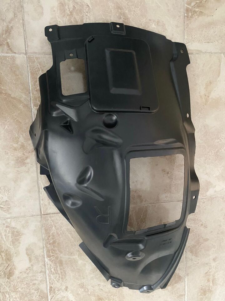 BMW 3 SERİSİ ÖN ÇAMURLUK DAVLUMBAZI - R - SAĞ F30 YAN SANAYİ