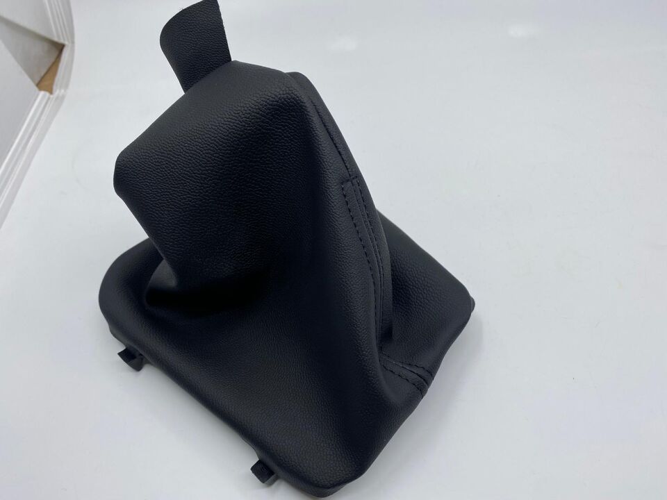 BMW 3 SERİSİ VİTES KÖRÜĞÜ E36 YAN SANAYİ