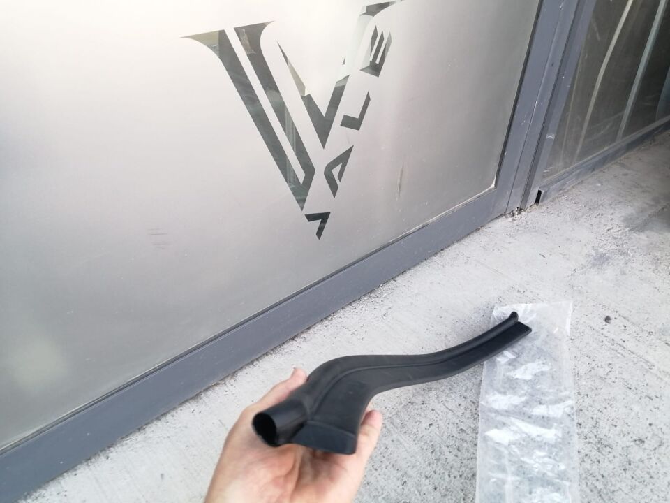 BMW 5 SERİSİ MOTOR KAPUT ÖN LASTİĞİ F10 ORJİNAL