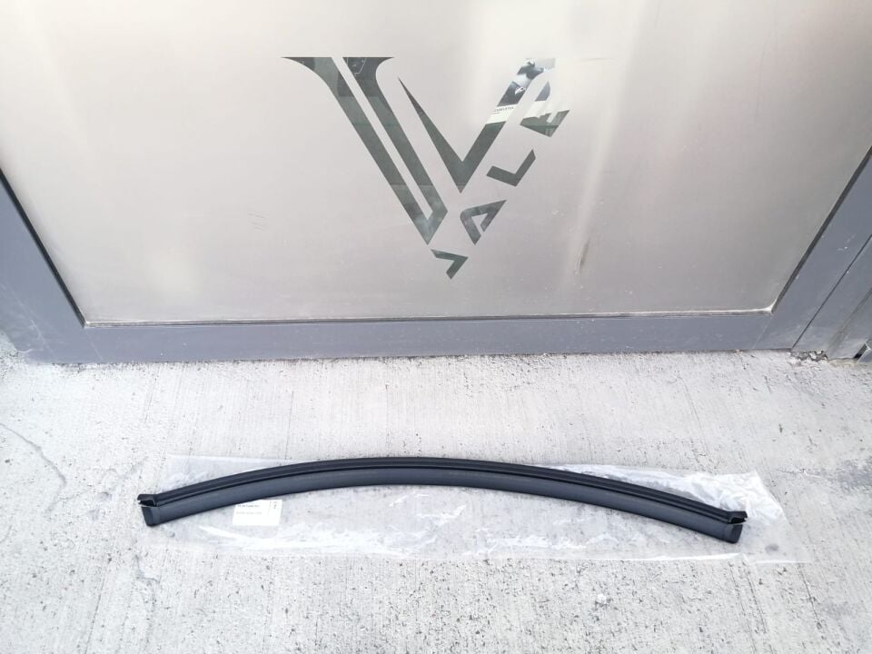 BMW 5 SERİSİ MOTOR KAPUT ÖN LASTİĞİ F10 ORJİNAL