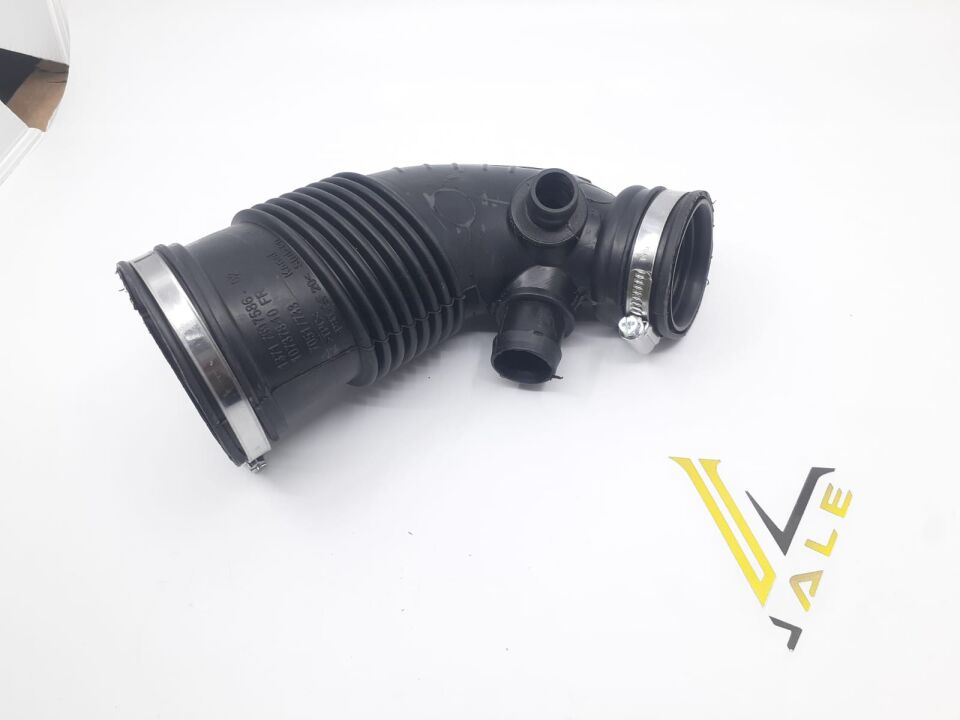 BMW 1-3 SERİSİ TEMİZ HAVA BORUSU F20.F30 YAN SANAYİ