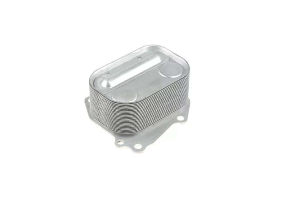 BMW 1-3 SERİSİ MOTOR YAĞ SOĞUTUCUSU F20.F30 YAN SANAYİ