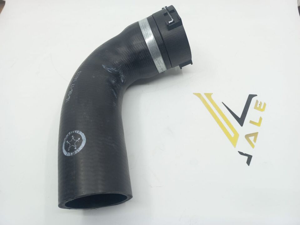 BMW 5 SERİSİ TURBO HORTUMU ALTA GELEN E60.520d. YAN SANAYİ