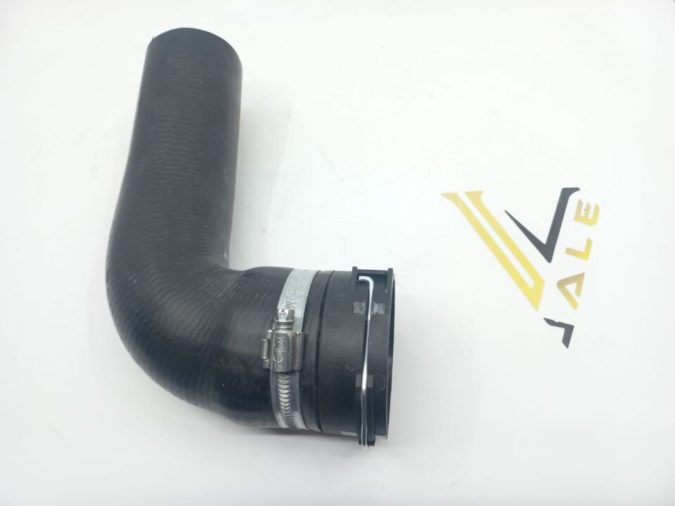 BMW 5 SERİSİ TURBO HORTUMU ALTA GELEN E60.520d. YAN SANAYİ