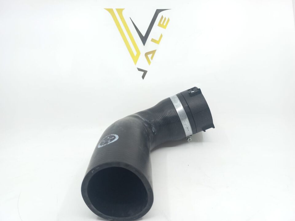 BMW 5 SERİSİ TURBO HORTUMU ALTA GELEN E60.520d. YAN SANAYİ