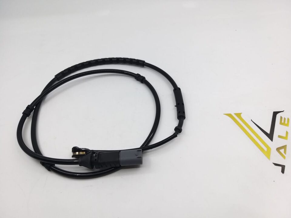 BMW 1-3 SERİSİ ARKA BALATA İKAZ FİŞİ F20.F30 YAN SANAYİ