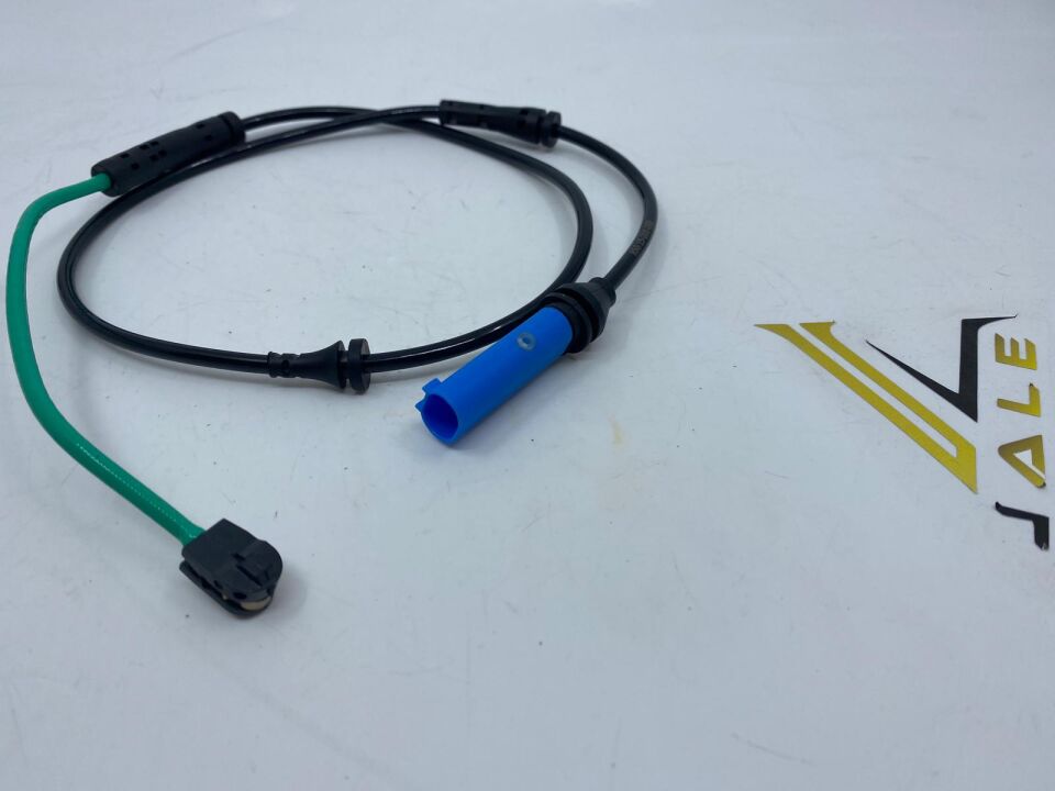 BMW 5 SERİSİ ÖN BALATA İKAZ FİŞİ G30 YAN SANAYİ