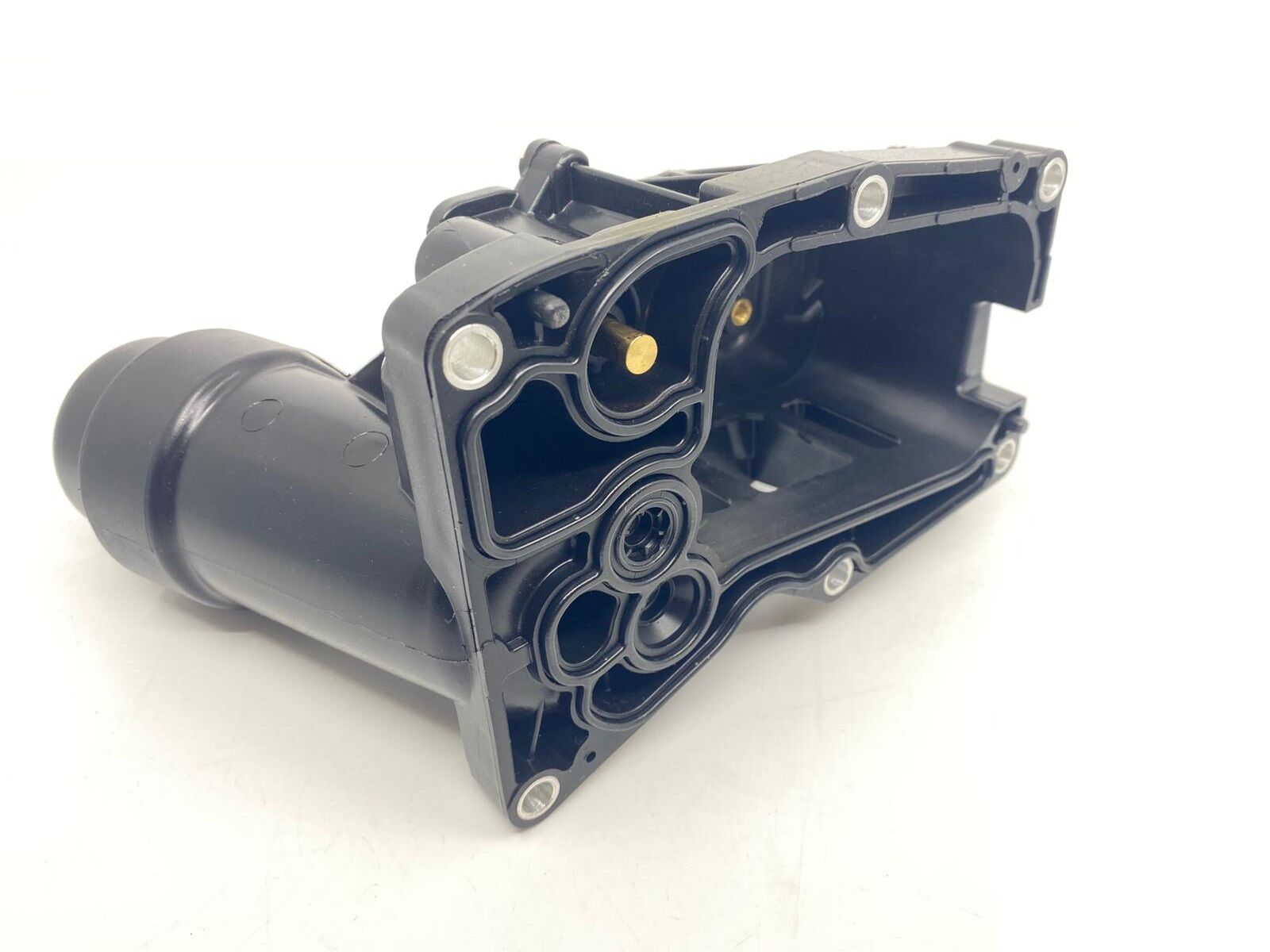 BMW 3-5 SERİSİ YAĞ FİLTRE HAZNESİ F10.F20.F30.E90.N47N YAN SANAYİ