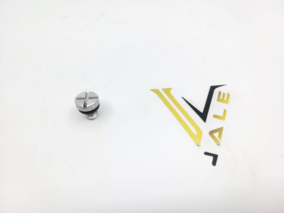 BMW 3-5 SERİSİ RADYATÖR HAVA ALMA TAPASI METAL - KALIN DİŞ - E36.E46.E90.E60.X3.X1 YAN SANAYİ