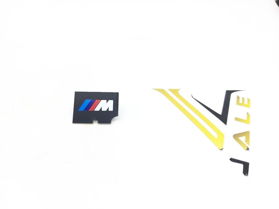 BMW 3 SERİSİ GÖSTERGE M LOGOSU E30.M YAN SANAYİ