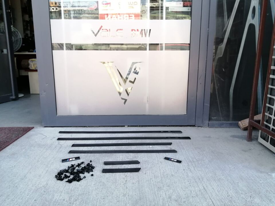 BMW 5 SERİSİ KAPI ÇITASI SET - M - KAPI BAND TAKIMI E39.M5 YAN SANAYİ
