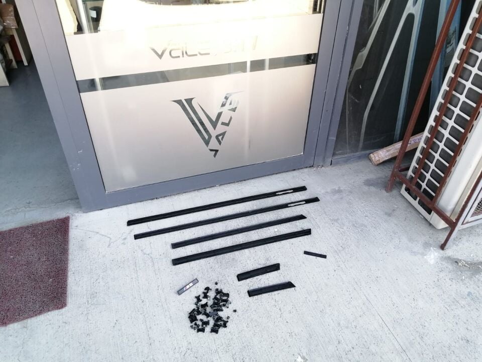 BMW 5 SERİSİ KAPI ÇITASI SET - M - KAPI BAND TAKIMI E39.M5 YAN SANAYİ