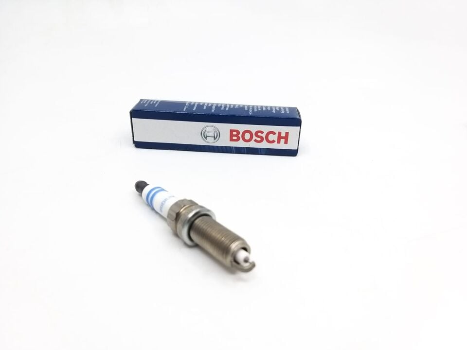 BMW 1-3 SERİSİ ATEŞLEME BUJİSİ F10.F20 BOSCH