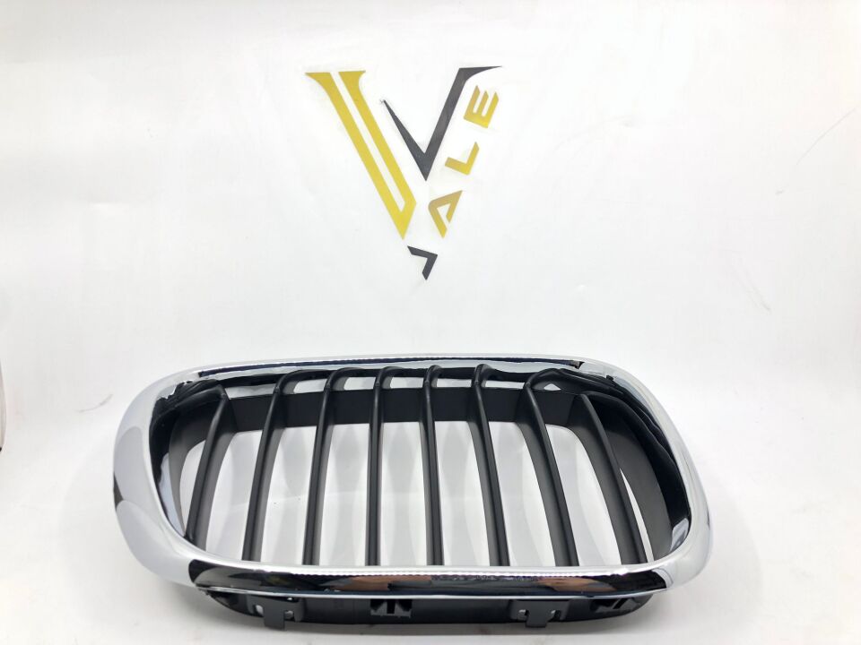 BMW X5 SERİSİ PANJUR DIŞ KROM İÇ SİYAH - R - E53.E.M. YAN SANAYİ