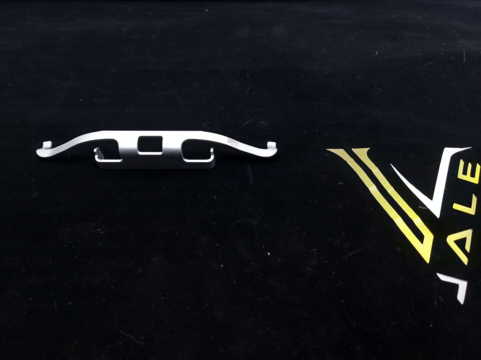 BMW 1 - 3 SERİSİ ARKA FREN BALATA YAYI - SAC - E46.E36.E34.E32.E87 BOSCH