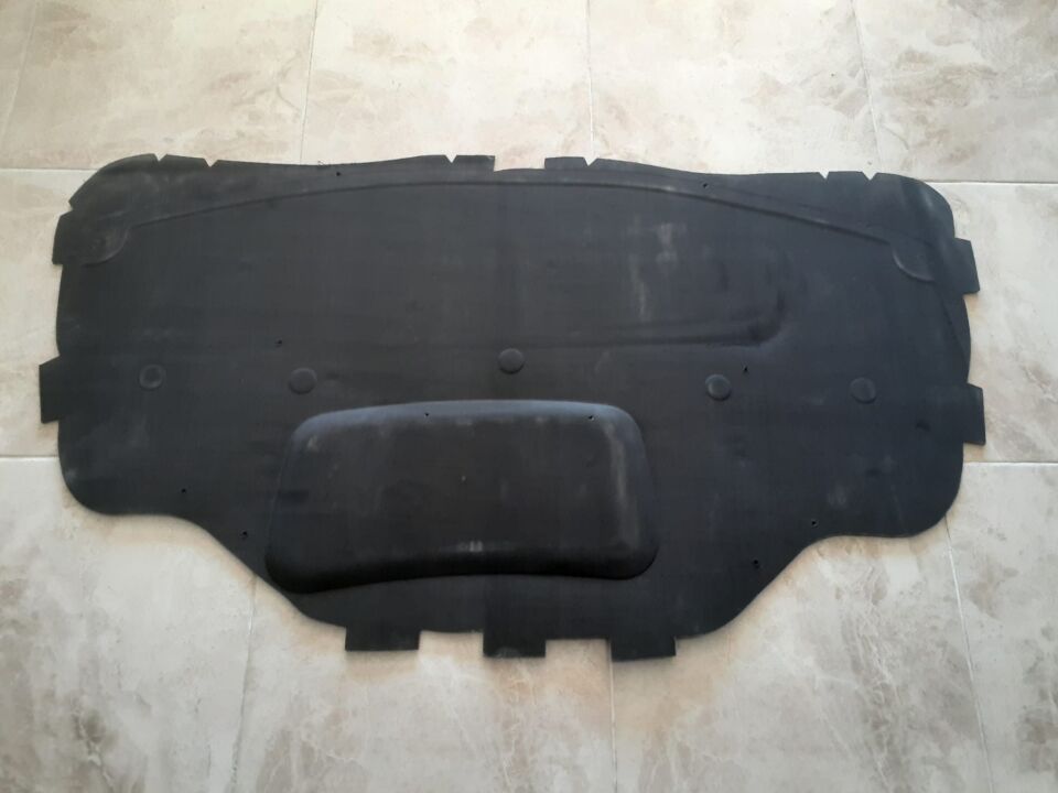 BMW 5 SERİSİ MOTOR KAPUT İAZALASYON KEÇESİ E60 YAN SANAYİ