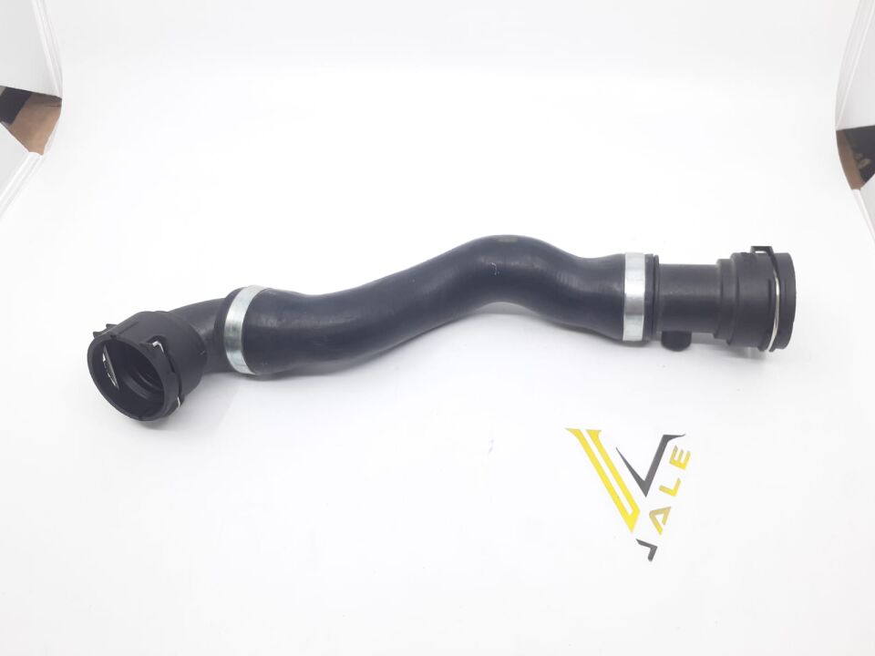 BMW 5 SERİSİ RADYATÖR ÜST HORTUMU E39.M54 YAN SANAYİ