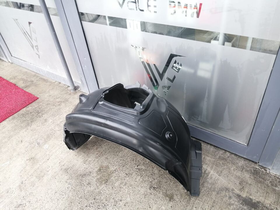 BMW 5 SERİSİ ÖN ÇAMURLUK DAVLUMBAZI - L  TAYVAN - E60.E61 YAN SANAYİ
