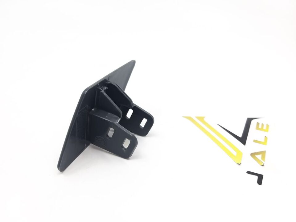 BMW 3 SERİSİ FAR FİSKİYE KAPAĞI - R- E90.LCI YAN SANAYİ