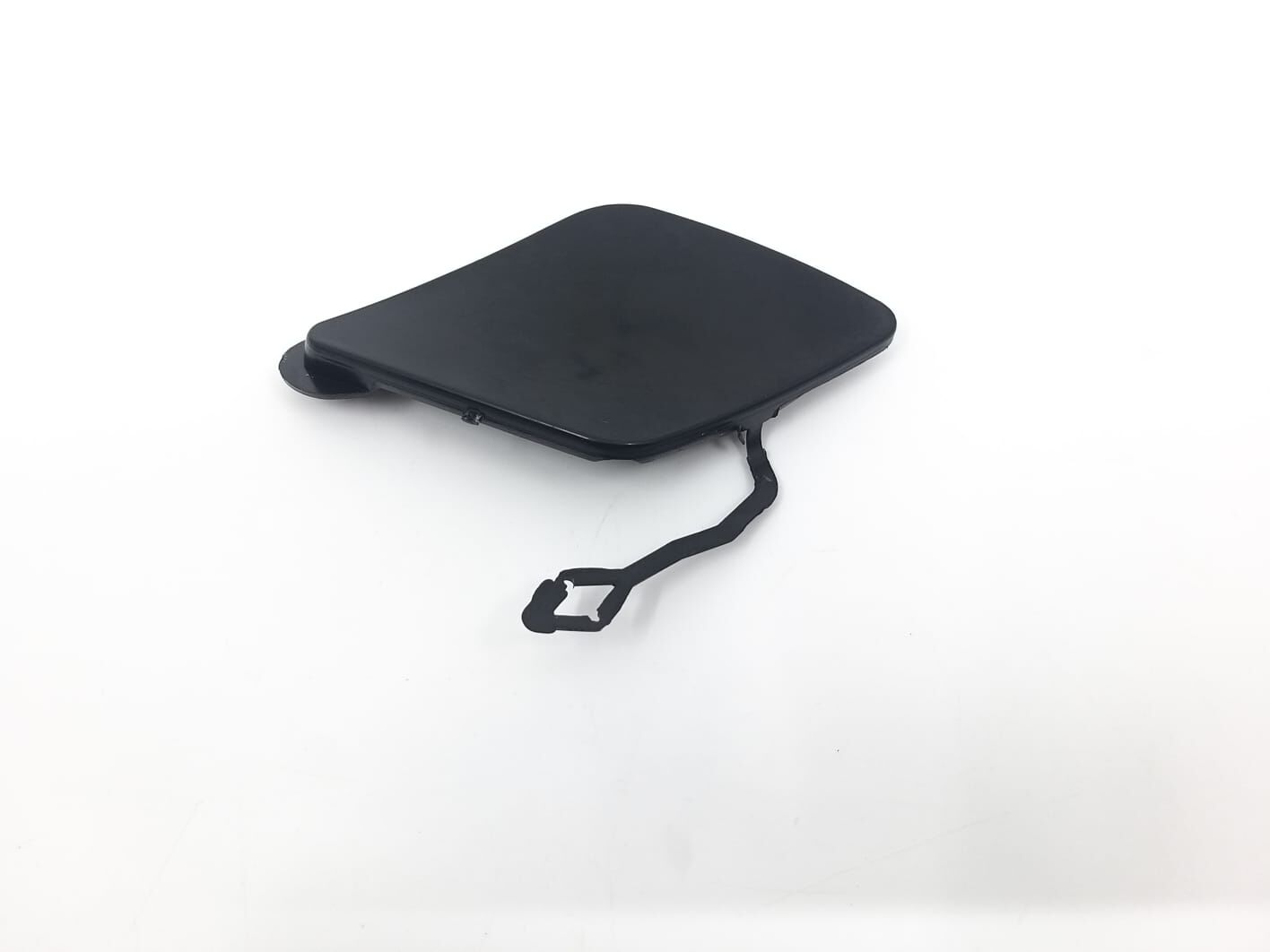 BMW 3 SERİSİ ÖN TAMPON ÇEKİ DEMİR KAPAĞI F30.LCİ YAN SANAYİ