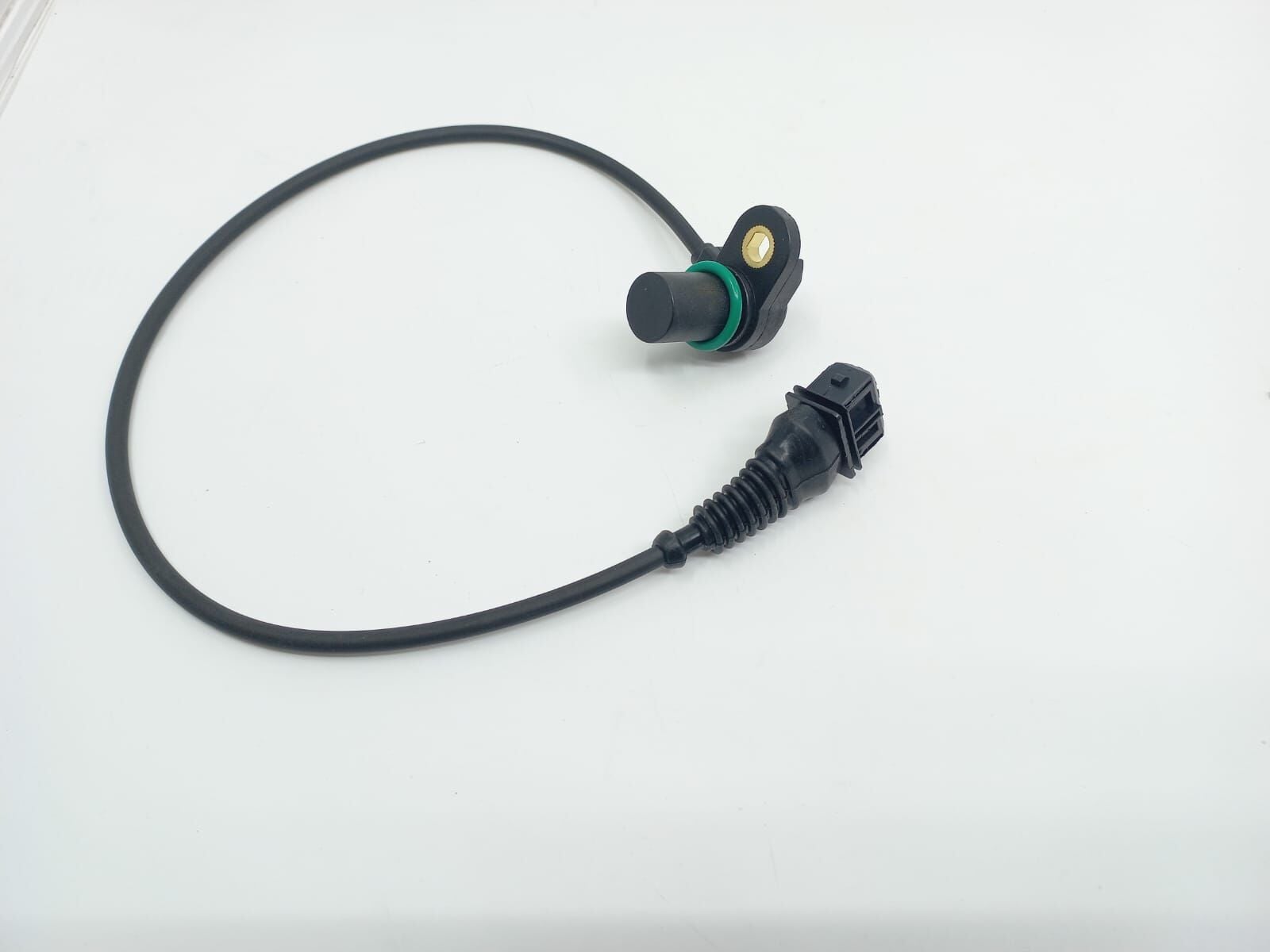 BMW 3-5 SERİSİ EKSANTRİK SENSÖRÜ EMME M52.M54.E46.E39.E60 YAN SANAYİ