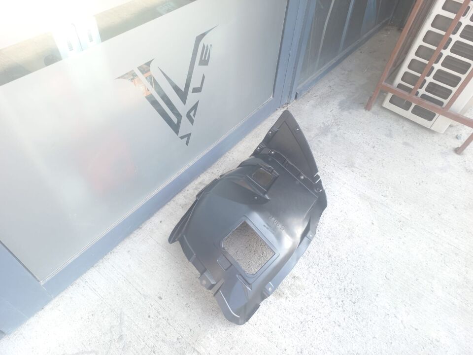 BMW 3 SERİSİ ÖN ÇAMURLUK UÇ DAVLUMBAZI - R - E90.LCI YAN SANAYİ