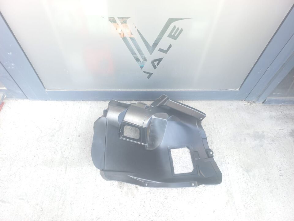 BMW 3 SERİSİ ÖN ÇAMURLUK UÇ DAVLUMBAZI - R - E90.LCI YAN SANAYİ