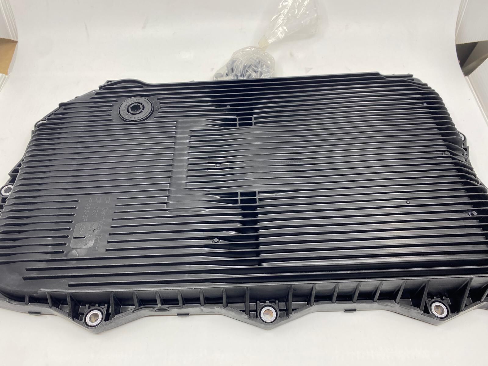 BMW 3-5 SERİSİ ŞANZUMAN FİLİTRESİ YAĞ KARTERİ FLİTRELİ F10.F20.F30.G20 ZF