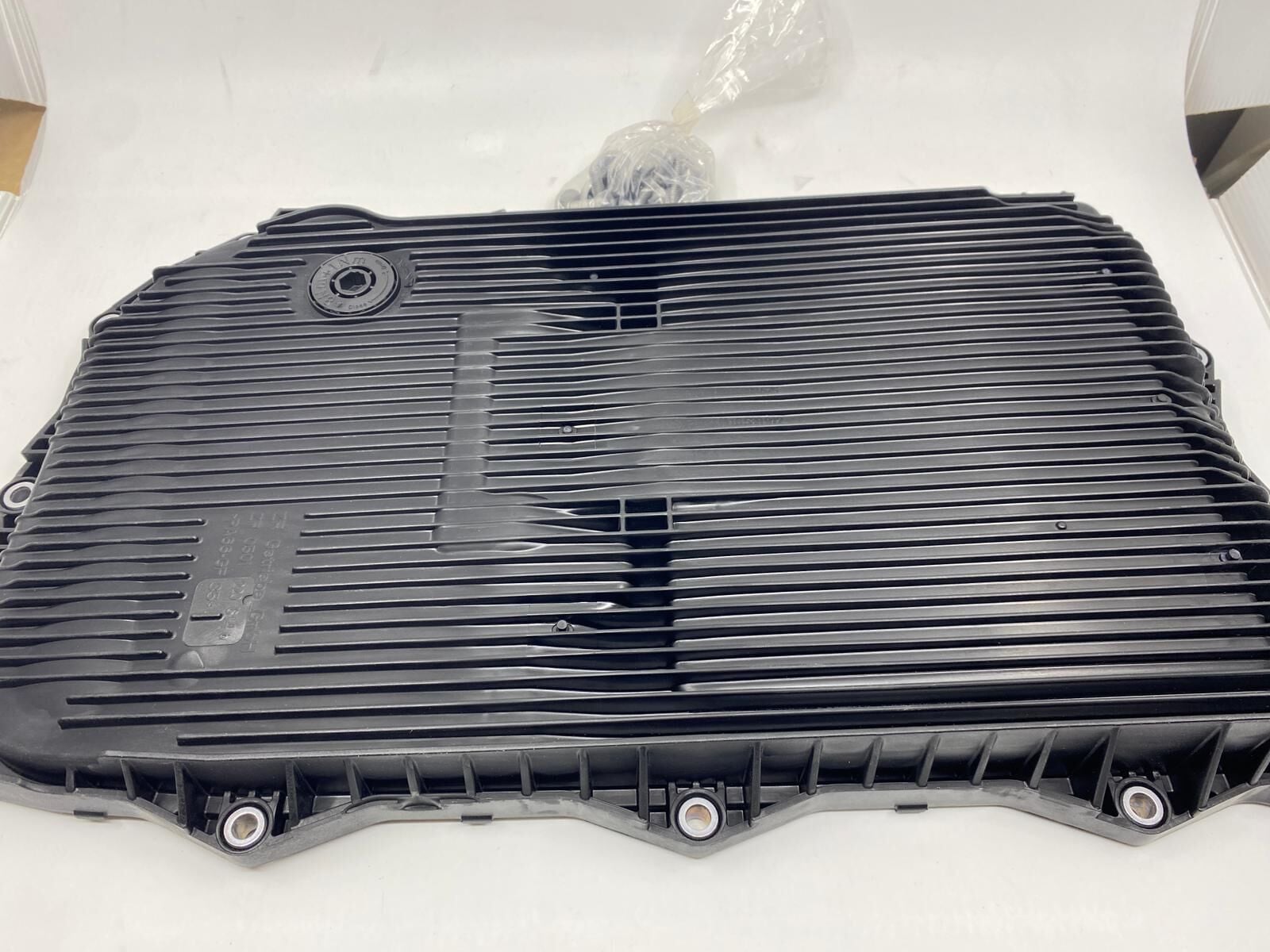 BMW 3-5 SERİSİ ŞANZUMAN FİLİTRESİ YAĞ KARTERİ FLİTRELİ F10.F20.F30.G20 ZF