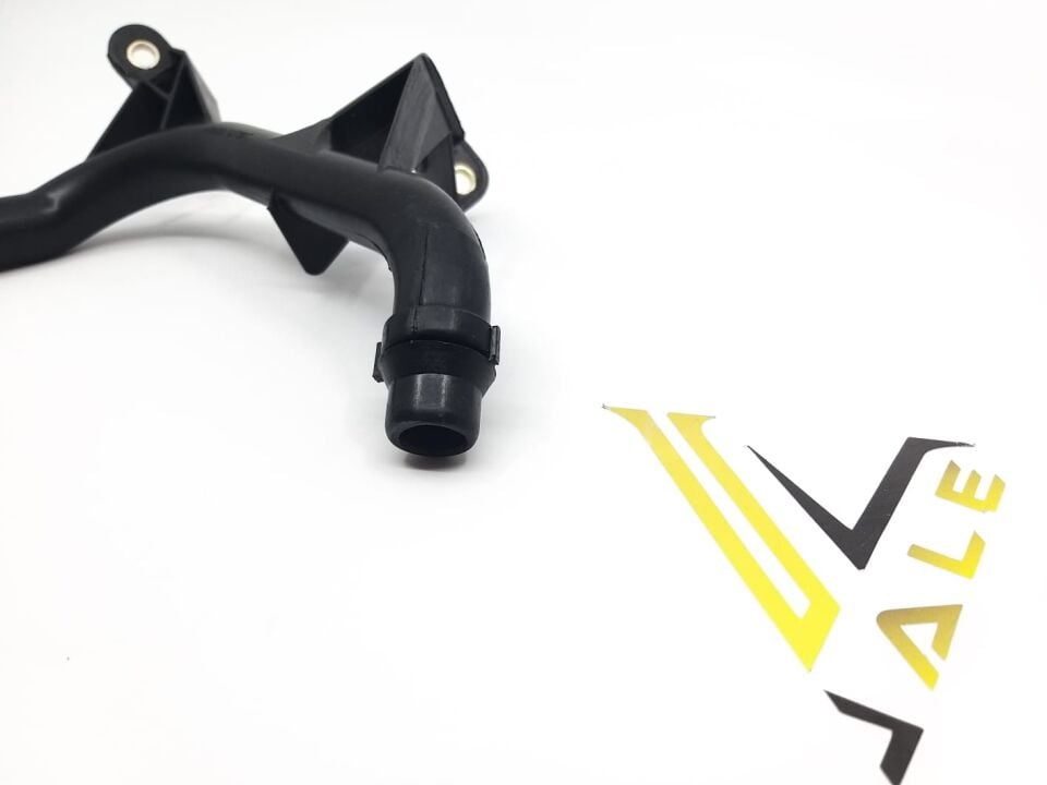 BMW 3-5 SERİSİ SİLİNDİR KAPAK ALT SU BORUSU E46.E39 FEBİ
