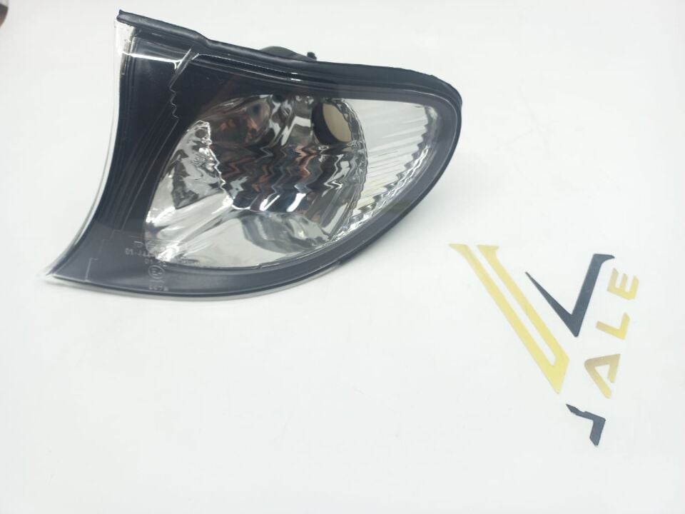 BMW 3 SERİSİ SİNYAL LAMBASI BEYAZ L - SİYAH ÇERÇEVE - E46/4> 09/01 YAN SANAYİ