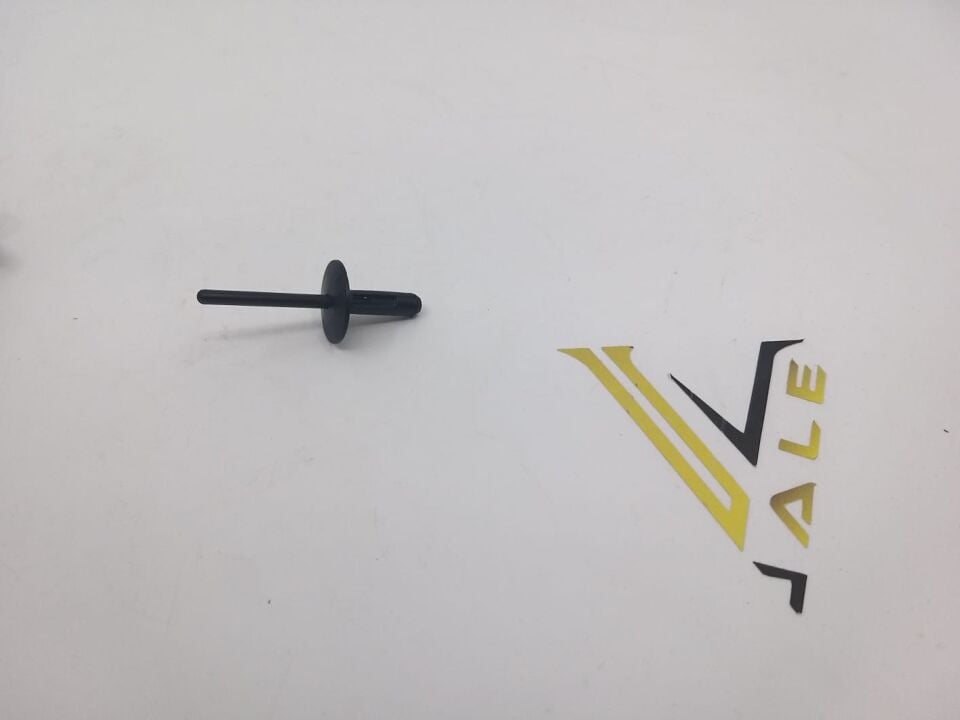 BMW 3 - X5 SERİSİ ÇAMURLUK KAPLAMA KLİPSİ PERÇİN E90.E70.X5 10 LU YAN SANAYİ