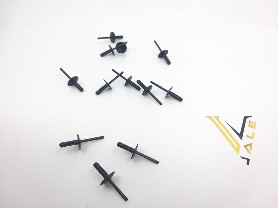 BMW 3 - X5 SERİSİ ÇAMURLUK KAPLAMA KLİPSİ PERÇİN E90.E70.X5 10 LU YAN SANAYİ