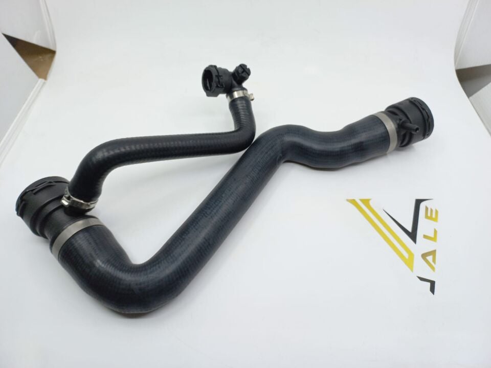 BMW 3 SERİSİ RADYATÖR ÜST HORTUMU E90.E91.E92 YAN SANAYİ