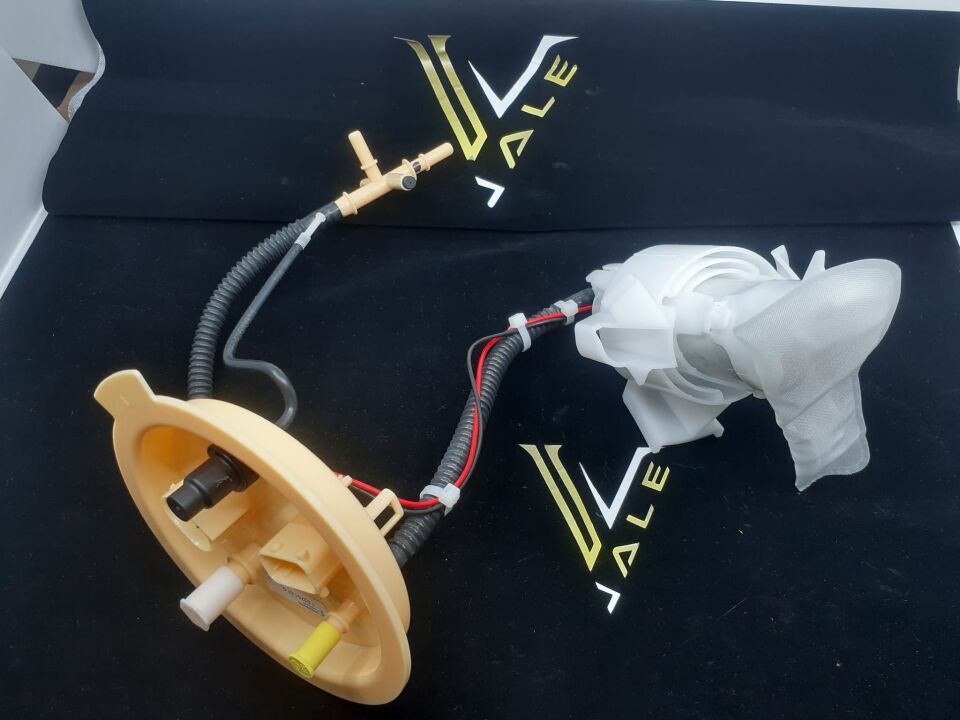 BMW 5 SERİSİ YAKIT POMPASI F10 PİERBURG