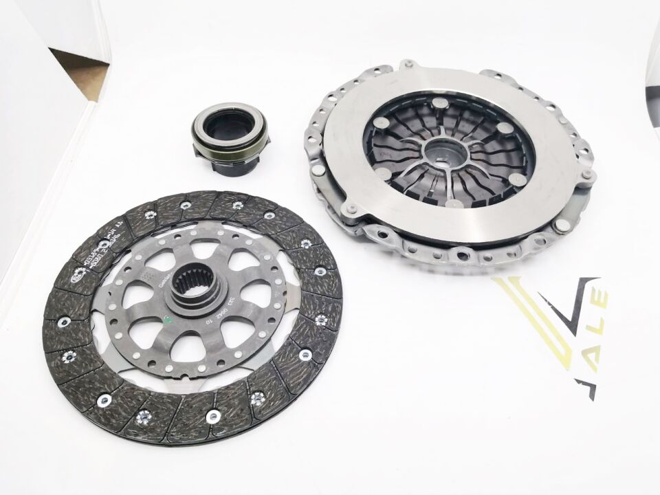 BMW 3 SERİSİ DEBRİYAJ SETİ E46.E90.N42.N46 LUK