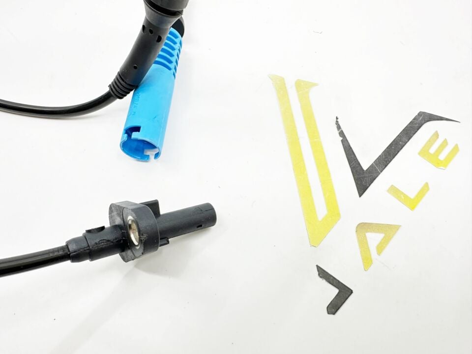 BMW 7 SERİSİ ÖN ABS SENSÖRÜ DSC E65.E65 YAN SANAYİ