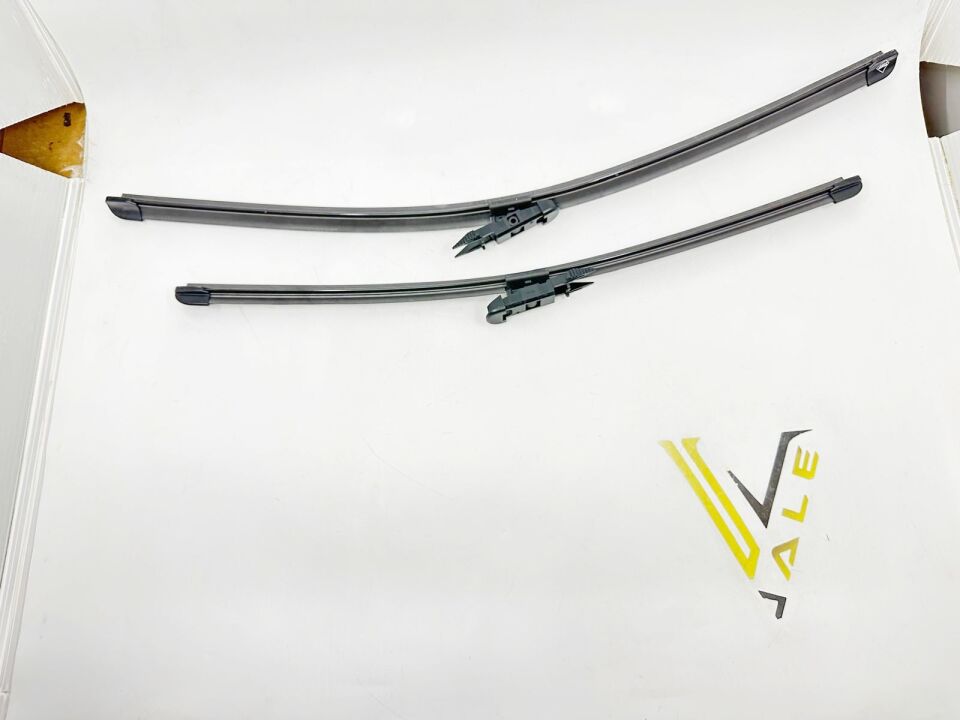 BMW 1 SERİSİ SİLECEK SÜPÜRGESİ TAKIM 119255 F20.F21 SWF