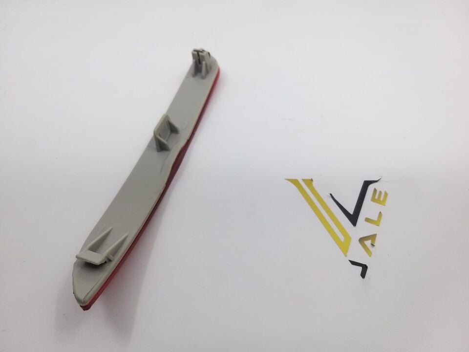 BMW 5 SERİSİ ARKA TAMPON REFLEKTÖRÜ - L - M - F10 USA YAN SANAYİ