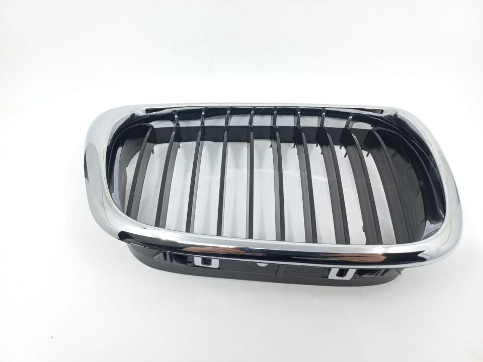 BMW 5 SERİSİ PANJUR - R - Y.M - SİYAH KROM - E39 YAN SANAYİ